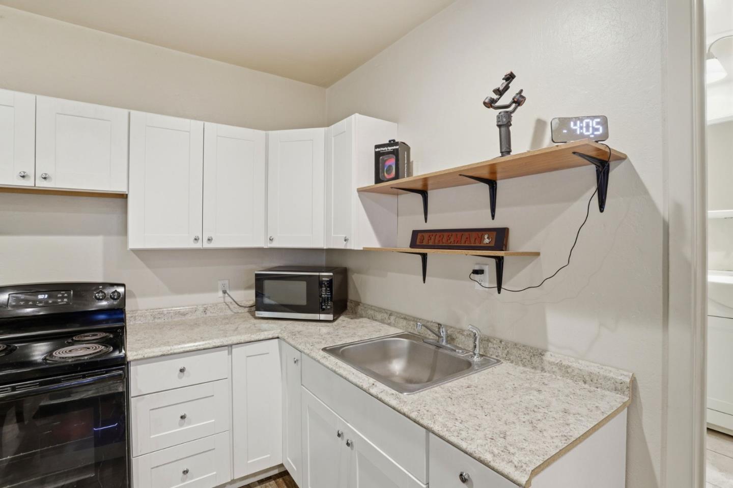 Detail Gallery Image 23 of 43 For 5455 Branciforte Dr, Santa Cruz,  CA 95065 - 4 Beds | 2 Baths