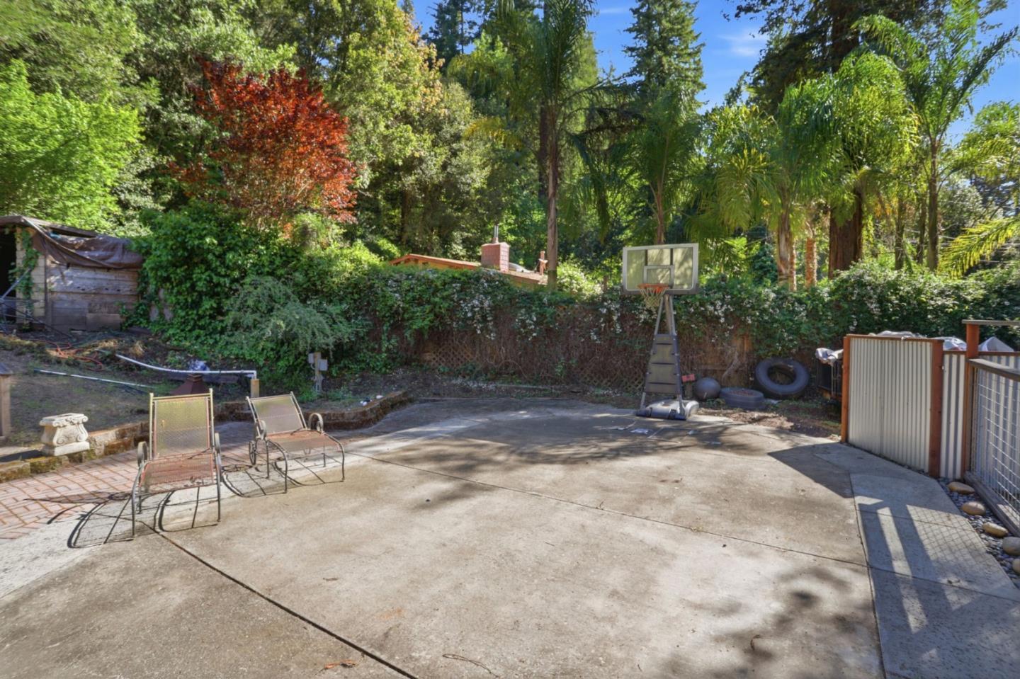 Detail Gallery Image 34 of 43 For 5455 Branciforte Dr, Santa Cruz,  CA 95065 - 4 Beds | 2 Baths