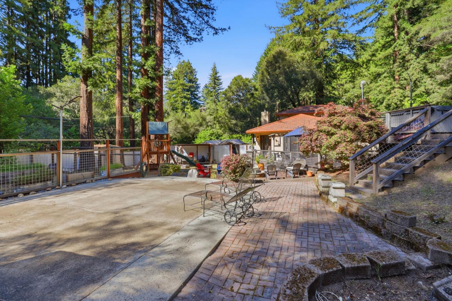 Detail Gallery Image 36 of 43 For 5455 Branciforte Dr, Santa Cruz,  CA 95065 - 4 Beds | 2 Baths