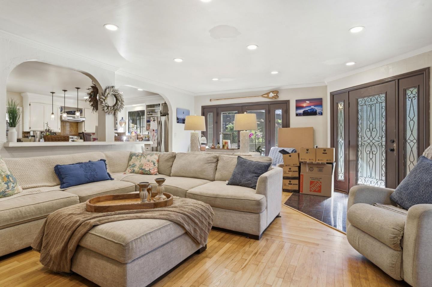 Detail Gallery Image 6 of 43 For 5455 Branciforte Dr, Santa Cruz,  CA 95065 - 4 Beds | 2 Baths