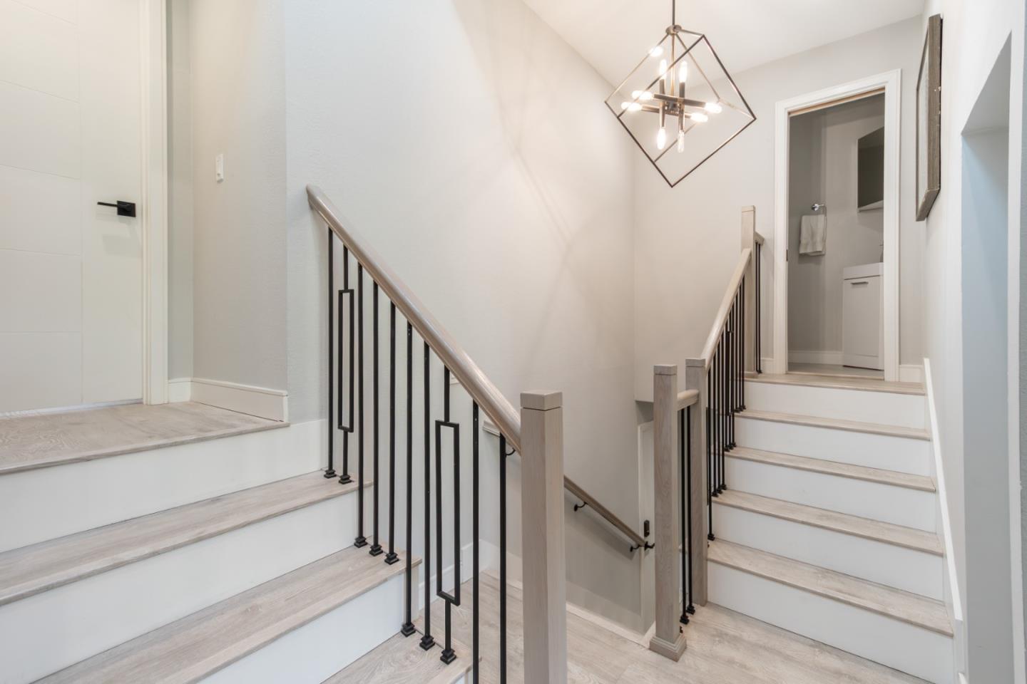 Detail Gallery Image 32 of 53 For 3679 Brach Way, Santa Clara,  CA 95051 - 3 Beds | 2/1 Baths