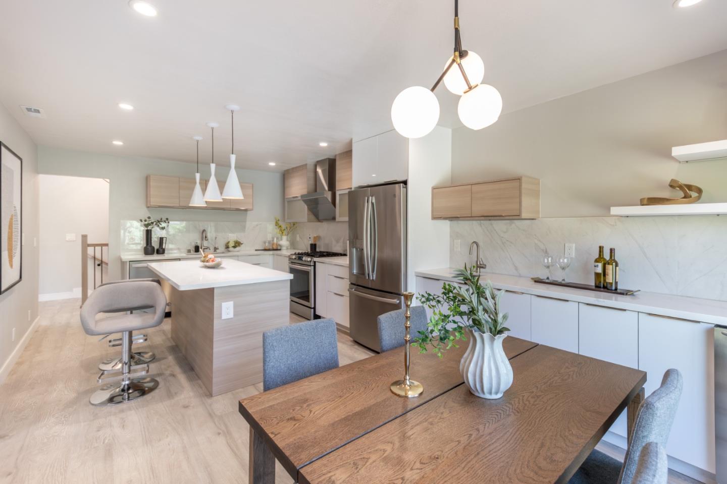 Detail Gallery Image 7 of 53 For 3679 Brach Way, Santa Clara,  CA 95051 - 3 Beds | 2/1 Baths