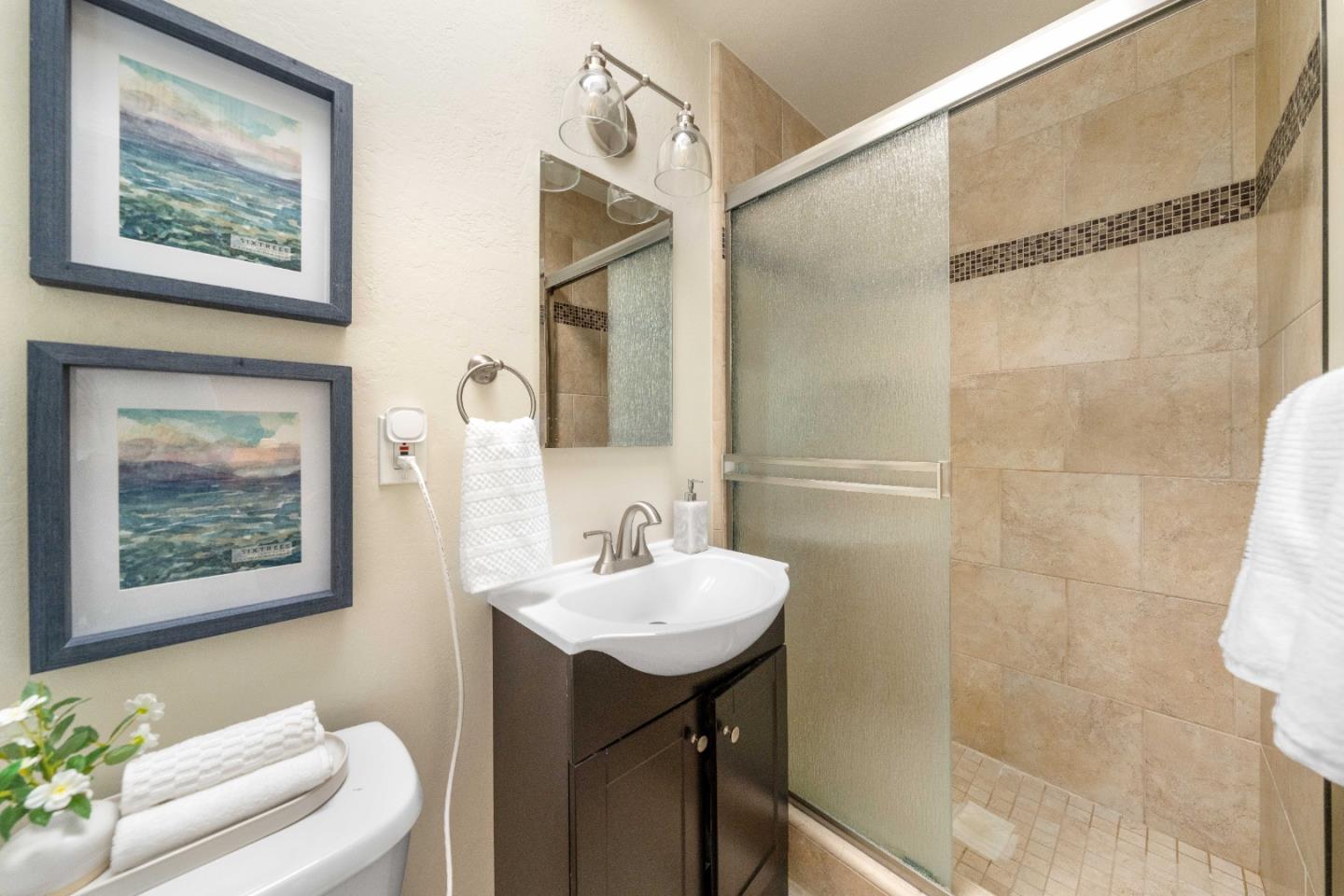 Detail Gallery Image 18 of 31 For 1190 Arlington Ln, San Jose,  CA 95129 - 4 Beds | 2 Baths