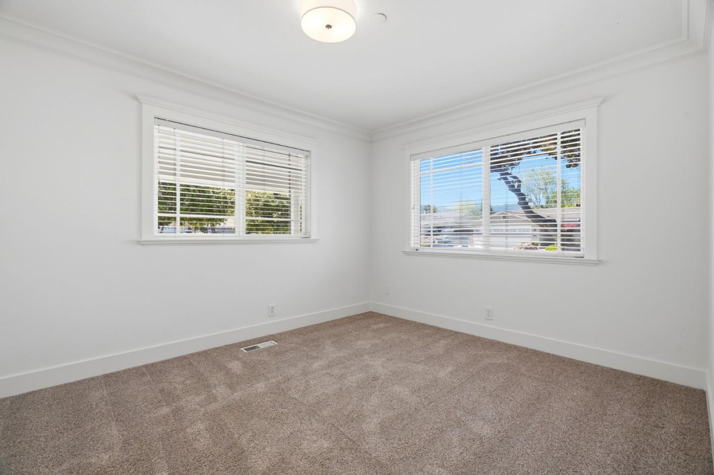 Detail Gallery Image 23 of 43 For 1436 Kyle Ct, Sunnyvale,  CA 94087 - 4 Beds | 2/1 Baths