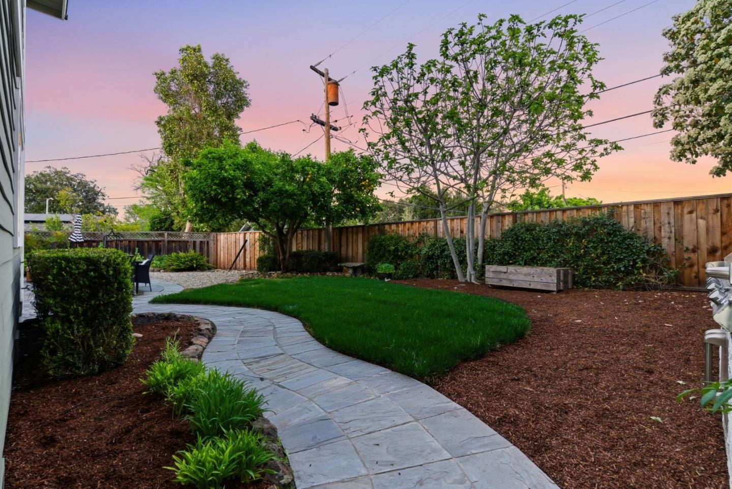 Detail Gallery Image 40 of 43 For 1436 Kyle Ct, Sunnyvale,  CA 94087 - 4 Beds | 2/1 Baths