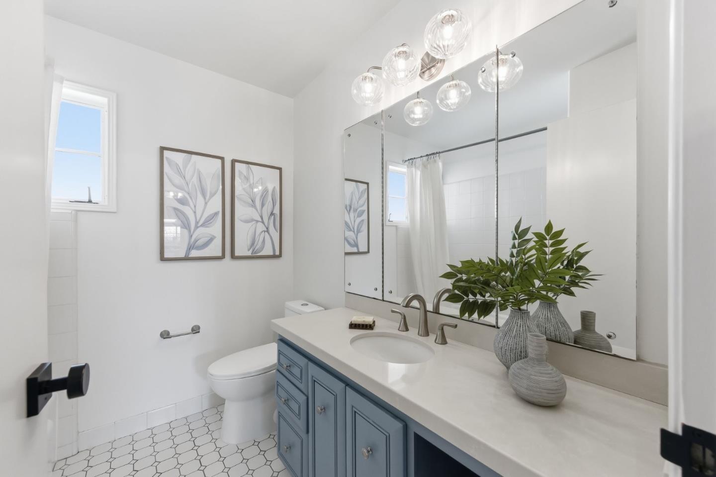 2518 South Court, Palo Alto, CA, 94301