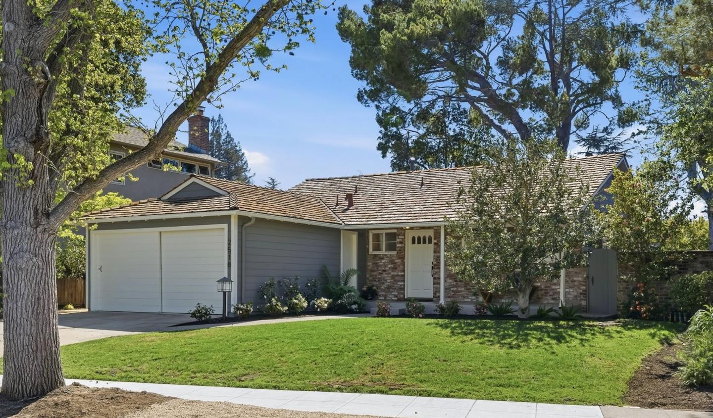 2518 South Court, Palo Alto, CA, 94301