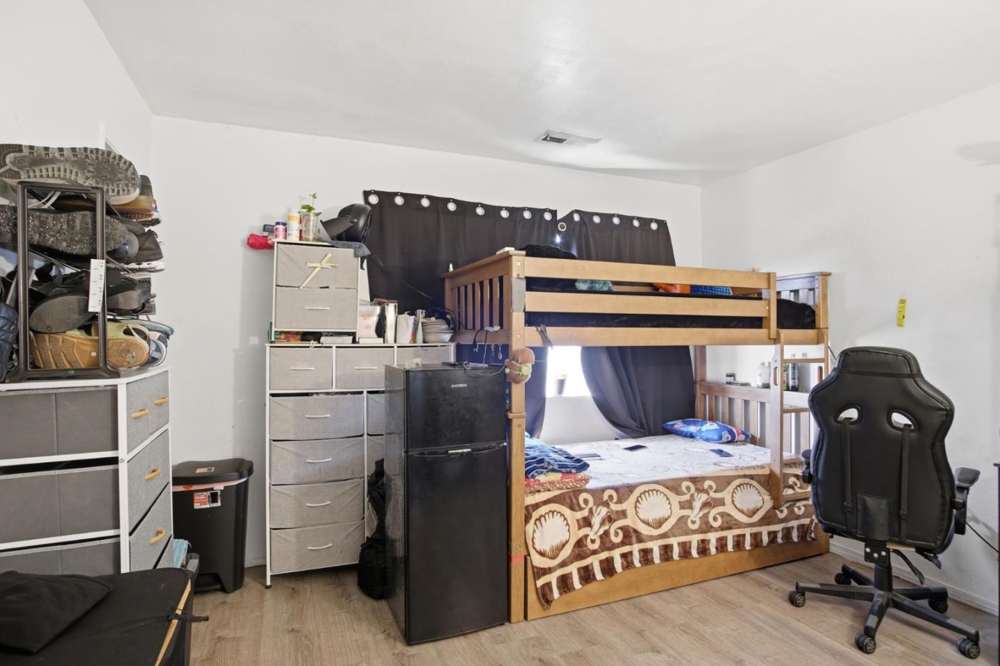 Detail Gallery Image 27 of 39 For 2154 Orlando Dr, San Jose,  CA 95122 - 5 Beds | 4 Baths