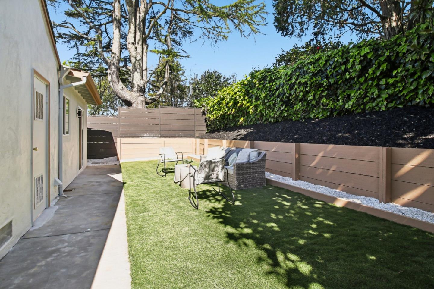 Detail Gallery Image 34 of 38 For 543 Grizzly Peak Blvd, Berkeley,  CA 94708 - 3 Beds | 2 Baths