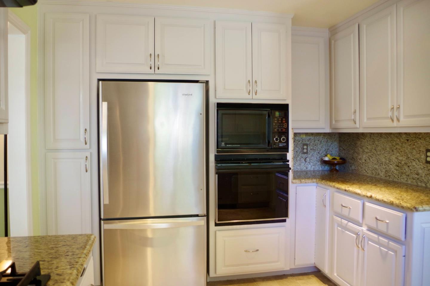 Detail Gallery Image 11 of 38 For 130 Otis St, Santa Cruz,  CA 95060 - 3 Beds | 2/1 Baths