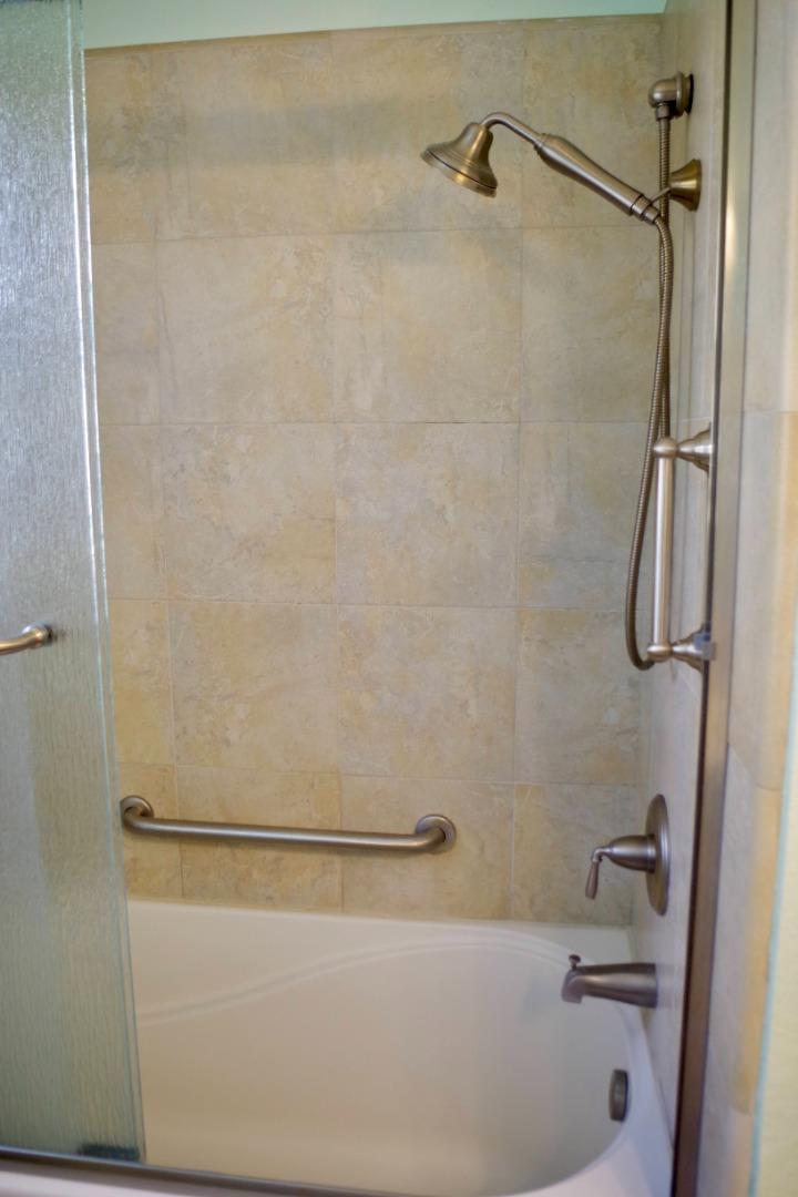 Detail Gallery Image 19 of 38 For 130 Otis St, Santa Cruz,  CA 95060 - 3 Beds | 2/1 Baths