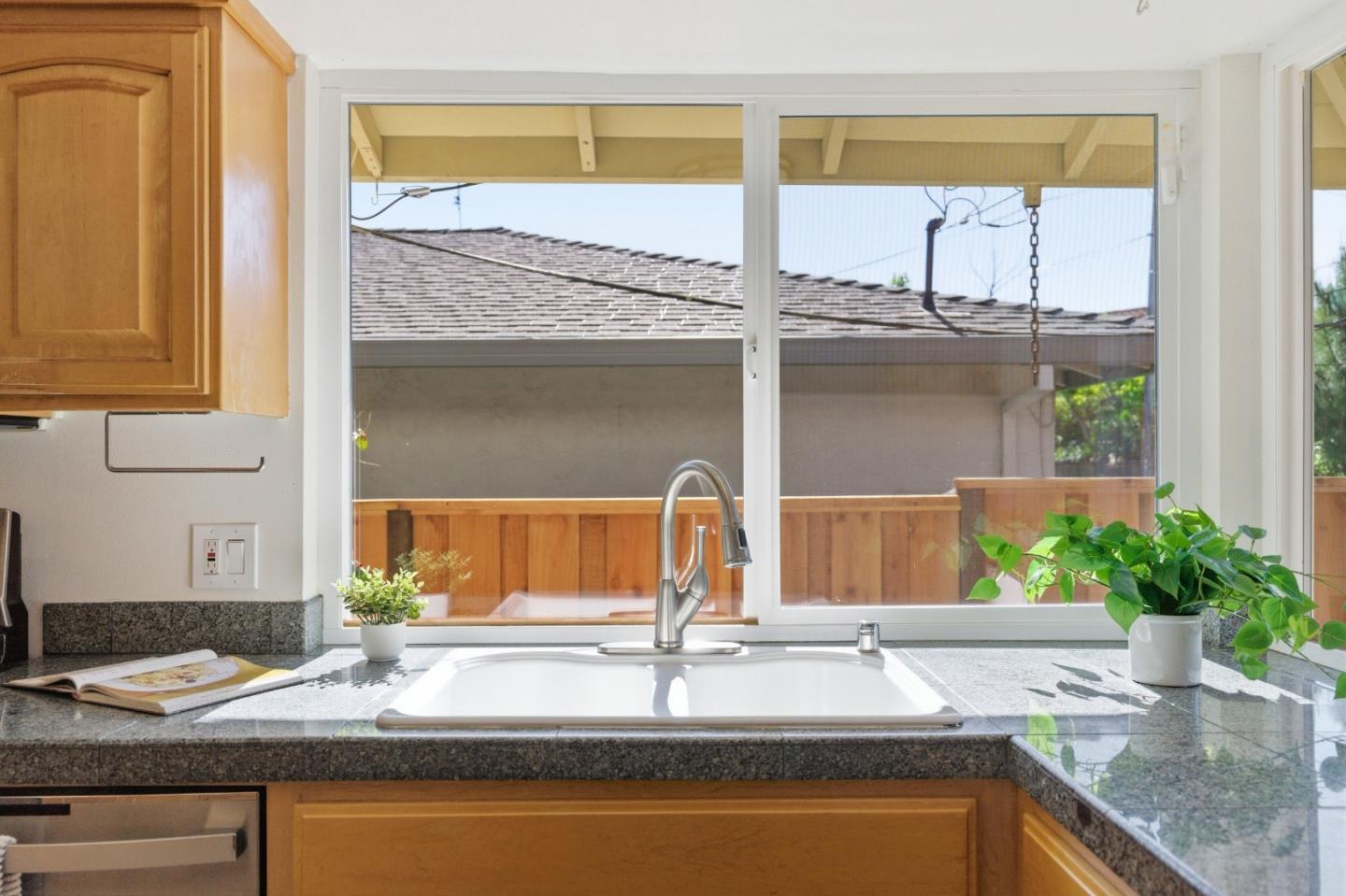 Detail Gallery Image 15 of 64 For 871 Founders Ln, Milpitas,  CA 95035 - 5 Beds | 3 Baths