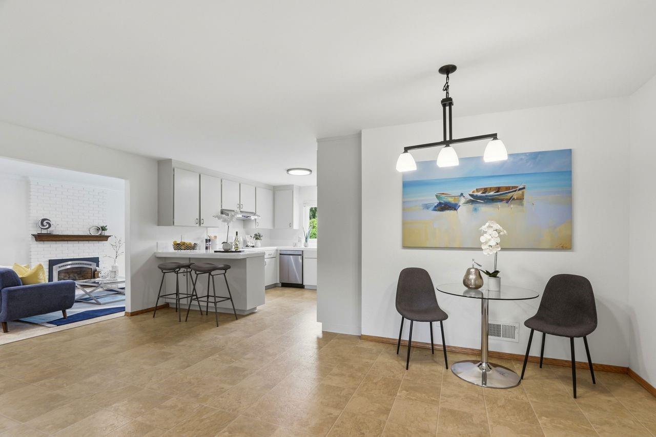 Detail Gallery Image 12 of 53 For 1155 Parma Dr, San Jose,  CA 95120 - 4 Beds | 2/1 Baths