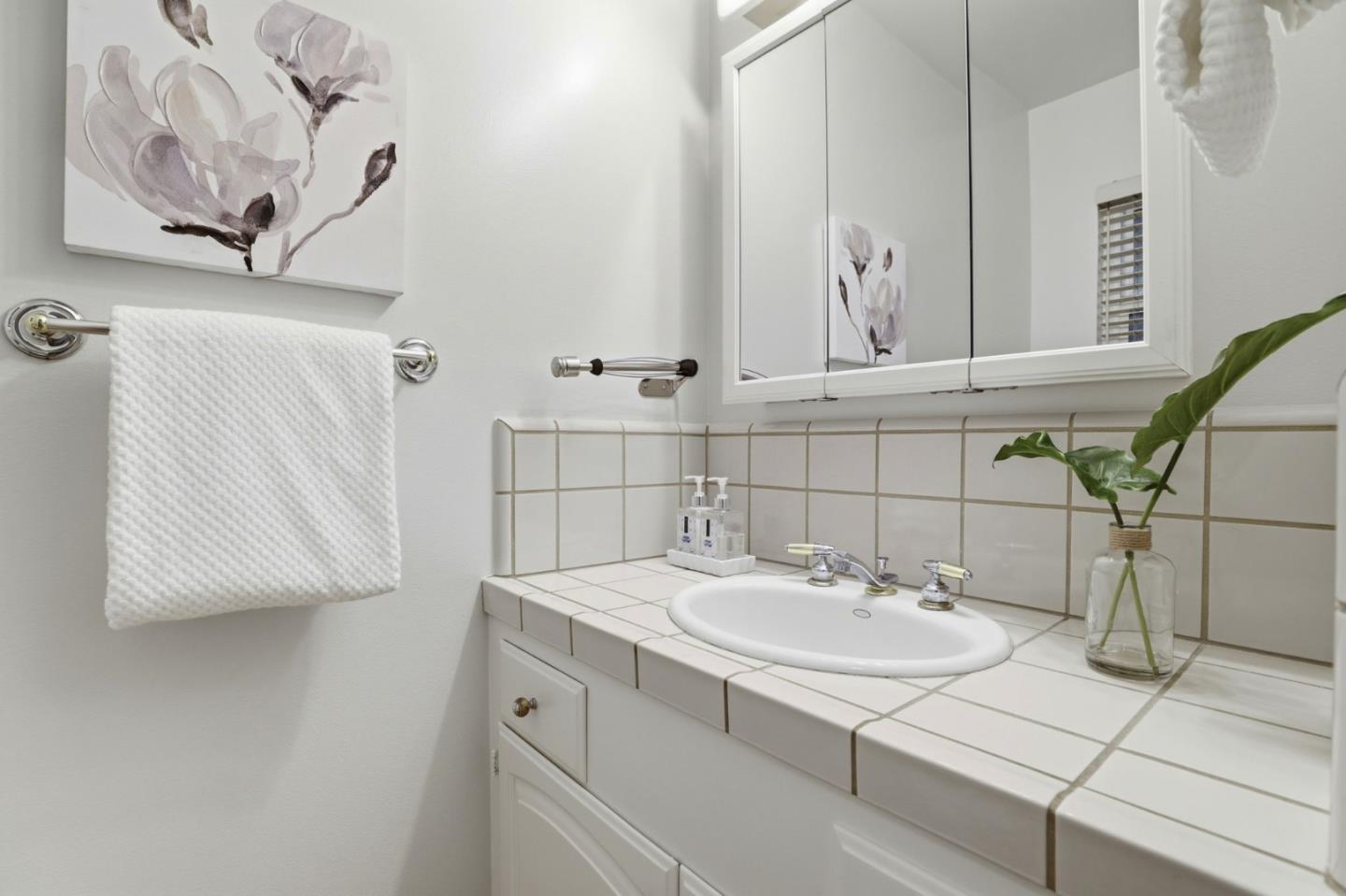 Detail Gallery Image 17 of 45 For 2259 Gundersen Dr, San Jose,  CA 95125 - 3 Beds | 2/1 Baths