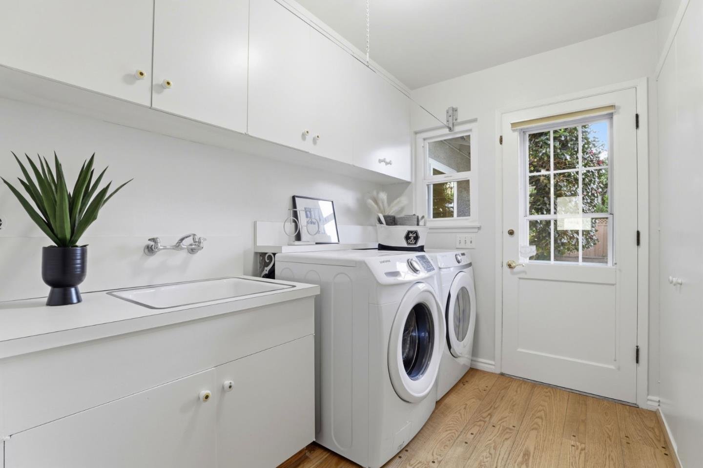 Detail Gallery Image 33 of 45 For 2259 Gundersen Dr, San Jose,  CA 95125 - 3 Beds | 2/1 Baths