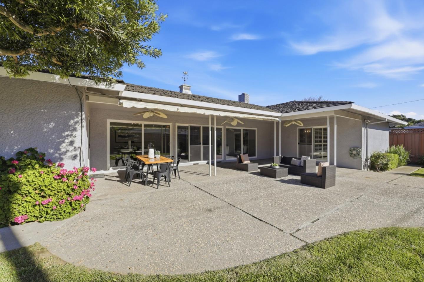 Detail Gallery Image 43 of 45 For 2259 Gundersen Dr, San Jose,  CA 95125 - 3 Beds | 2/1 Baths