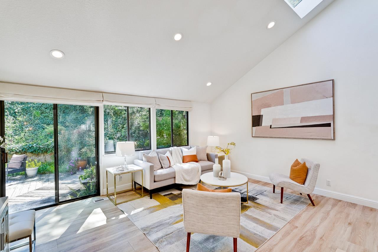 Detail Gallery Image 11 of 50 For 889 Rattan Ter, Sunnyvale,  CA 94086 - 3 Beds | 2/1 Baths