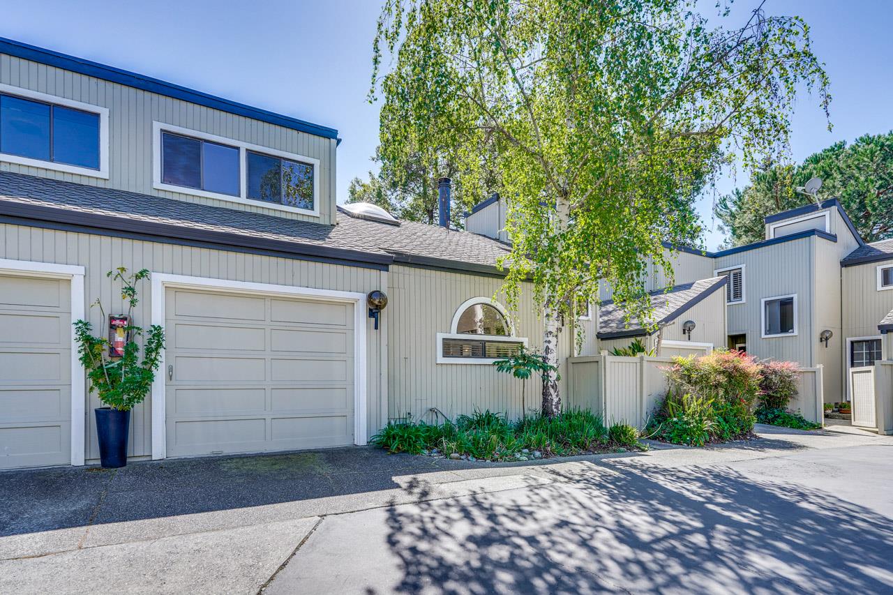 Detail Gallery Image 3 of 50 For 889 Rattan Ter, Sunnyvale,  CA 94086 - 3 Beds | 2/1 Baths