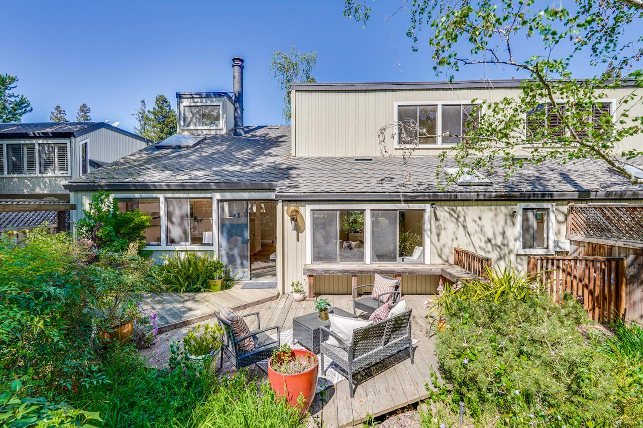 Detail Gallery Image 7 of 50 For 889 Rattan Ter, Sunnyvale,  CA 94086 - 3 Beds | 2/1 Baths