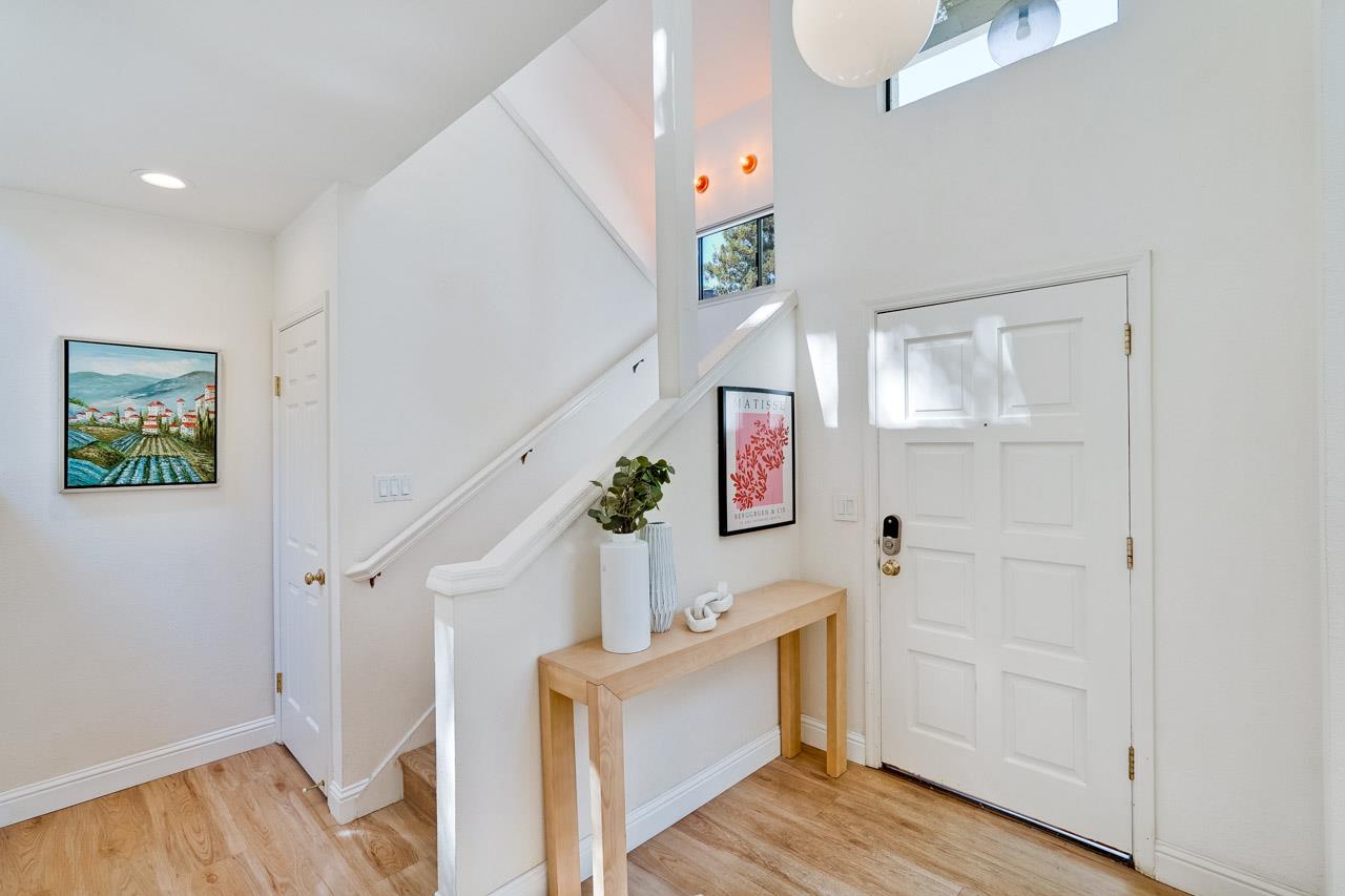 Detail Gallery Image 9 of 50 For 889 Rattan Ter, Sunnyvale,  CA 94086 - 3 Beds | 2/1 Baths