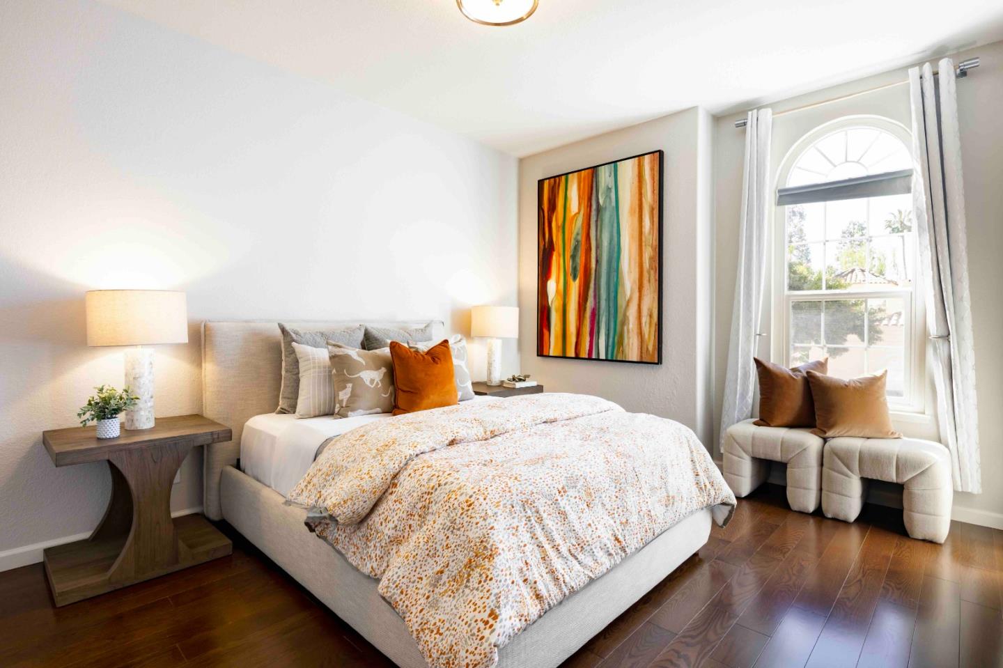 Detail Gallery Image 16 of 32 For 1120 Carlos Privada, Mountain View,  CA 94040 - 4 Beds | 2/1 Baths