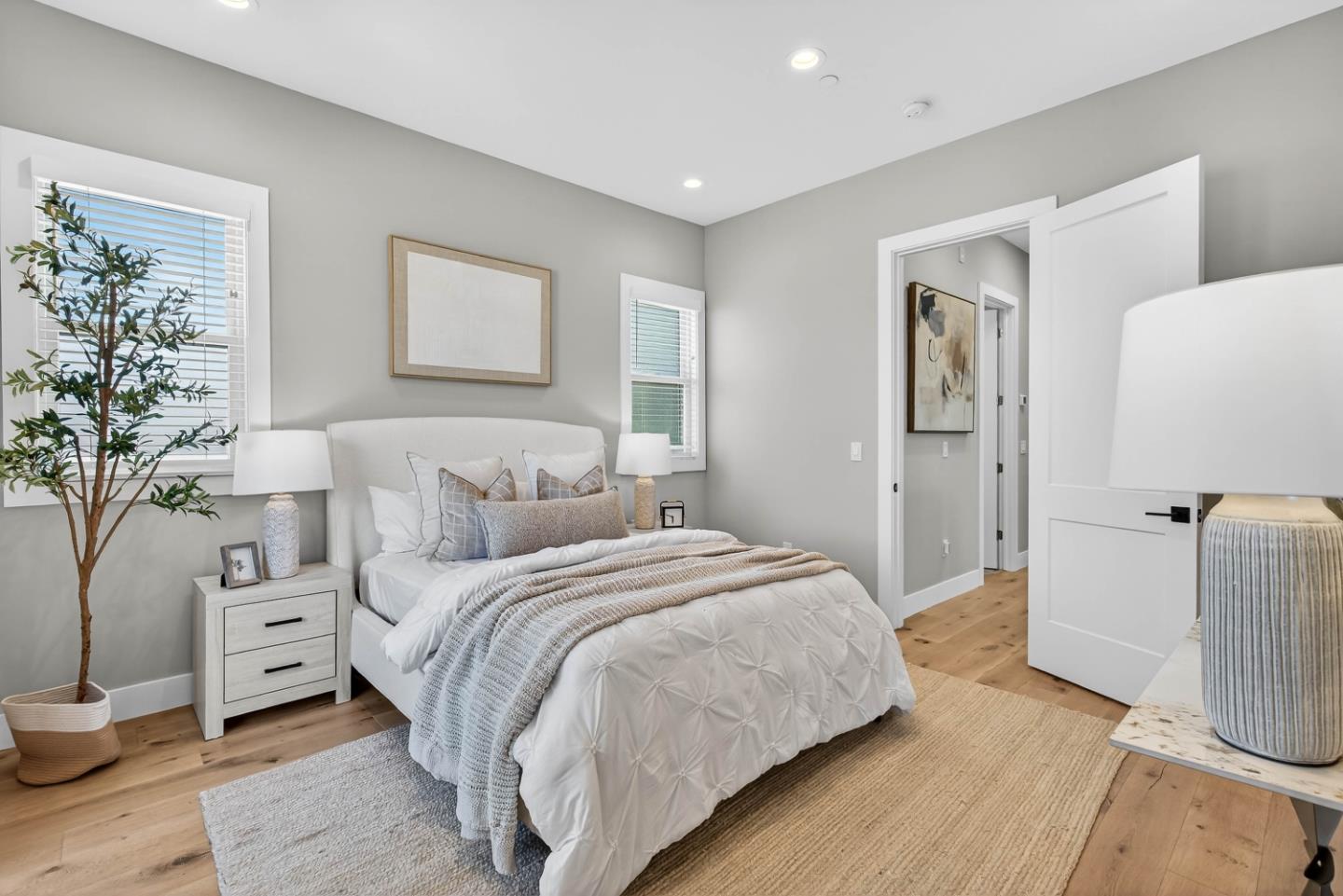 Detail Gallery Image 16 of 34 For 18631 Barnhart Ave, Cupertino,  CA 95014 - 6 Beds | 4 Baths