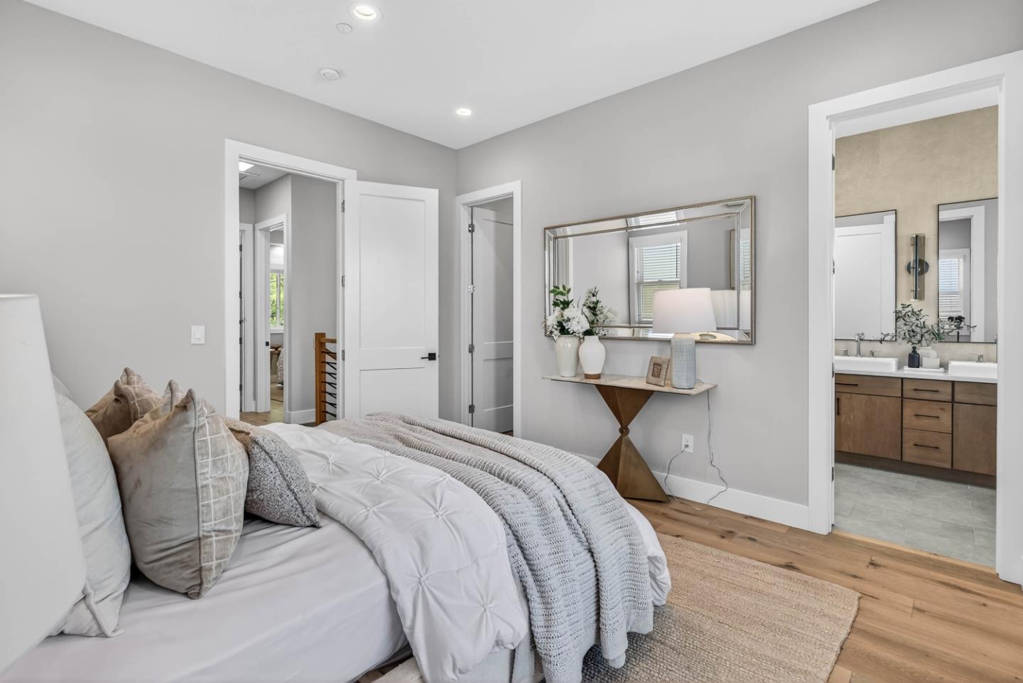 Detail Gallery Image 17 of 34 For 18631 Barnhart Ave, Cupertino,  CA 95014 - 6 Beds | 4 Baths