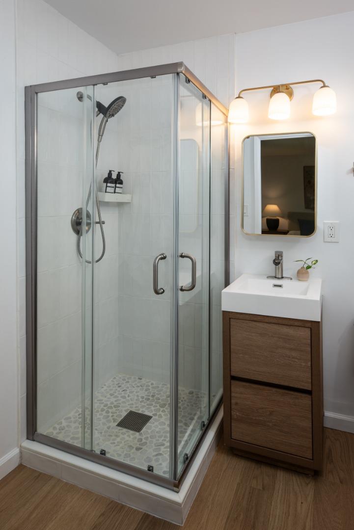 Detail Gallery Image 18 of 32 For 785 La Para Ave, Palo Alto,  CA 94306 - 3 Beds | 2 Baths