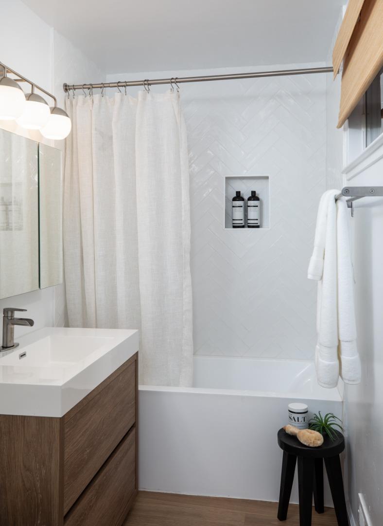 Detail Gallery Image 22 of 32 For 785 La Para Ave, Palo Alto,  CA 94306 - 3 Beds | 2 Baths