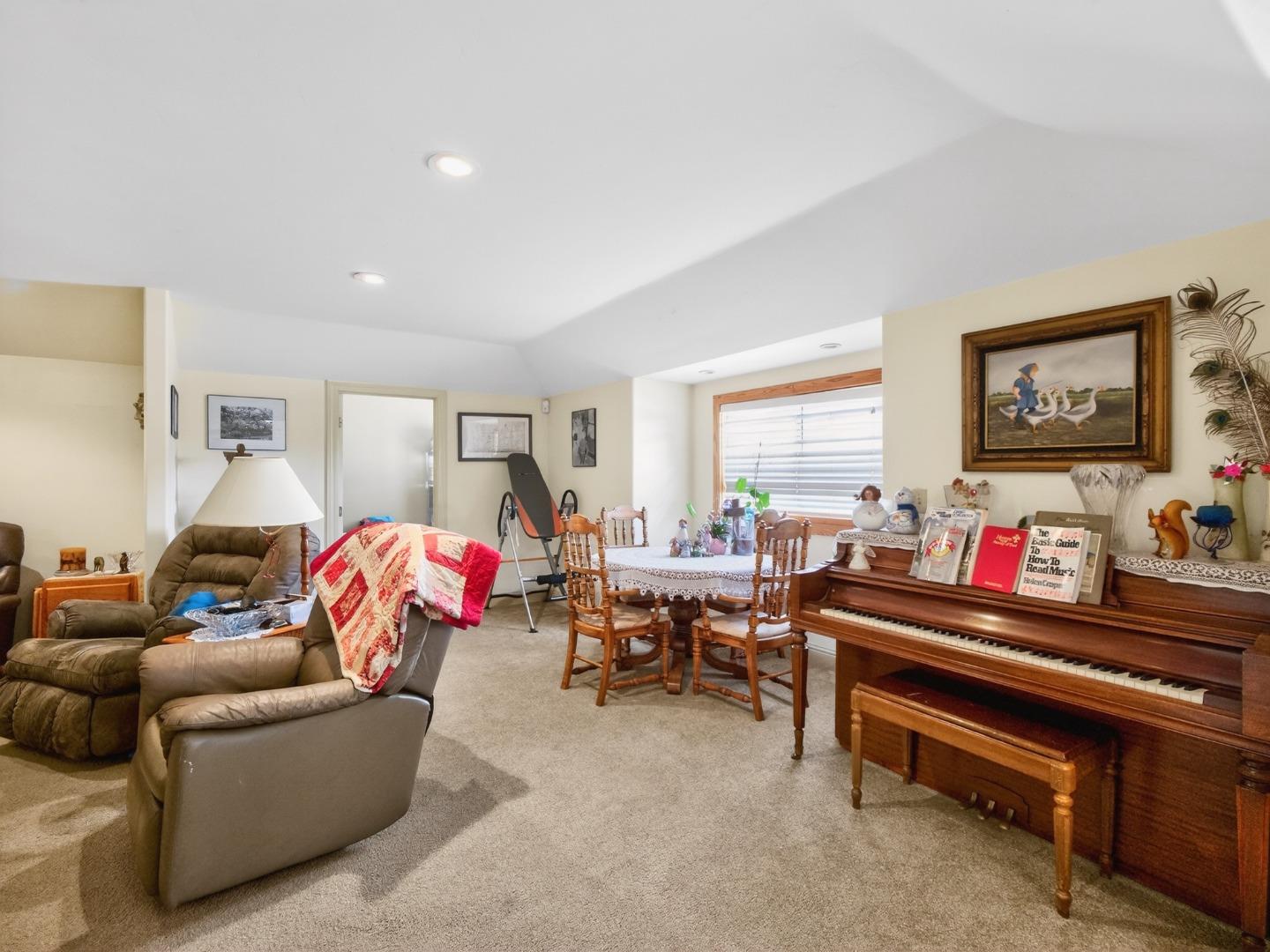 Detail Gallery Image 12 of 56 For 209 Hames Rd, Corralitos,  CA 95076 - 3 Beds | 3 Baths