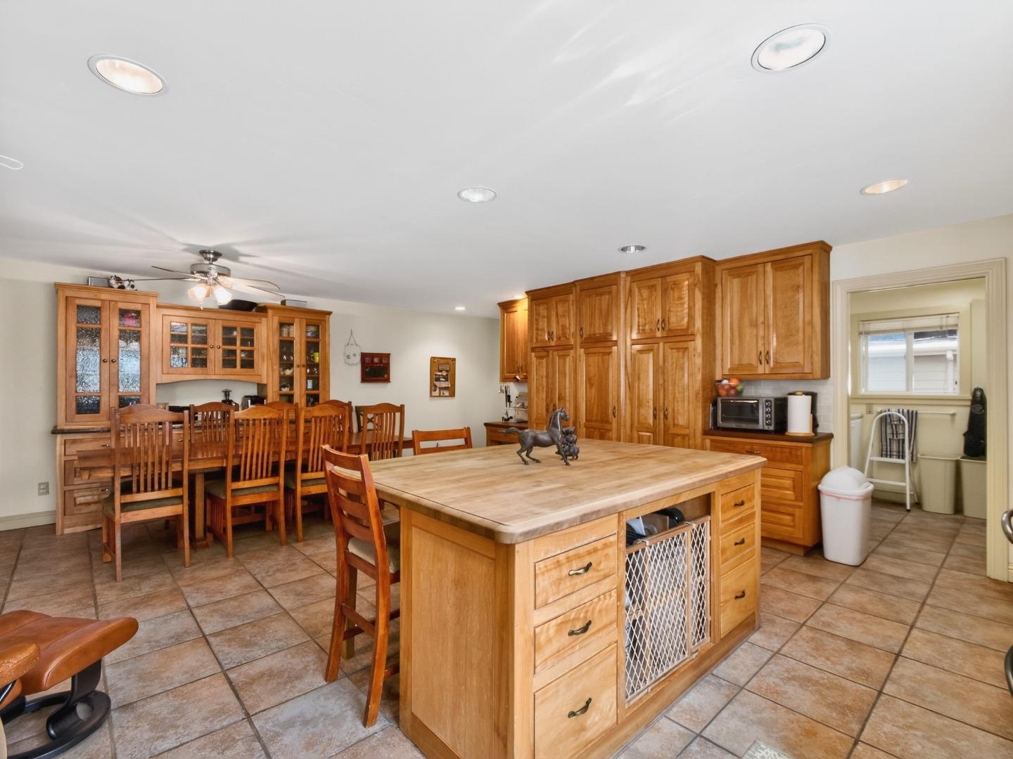 Detail Gallery Image 21 of 56 For 209 Hames Rd, Corralitos,  CA 95076 - 3 Beds | 3 Baths