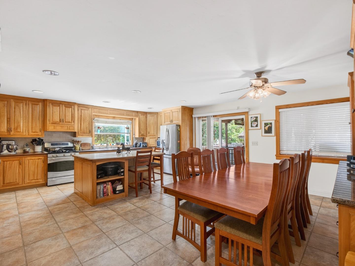 Detail Gallery Image 22 of 56 For 209 Hames Rd, Corralitos,  CA 95076 - 3 Beds | 3 Baths