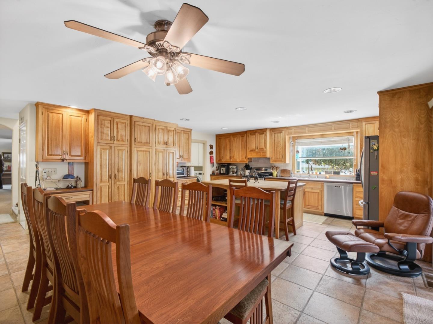 Detail Gallery Image 23 of 56 For 209 Hames Rd, Corralitos,  CA 95076 - 3 Beds | 3 Baths