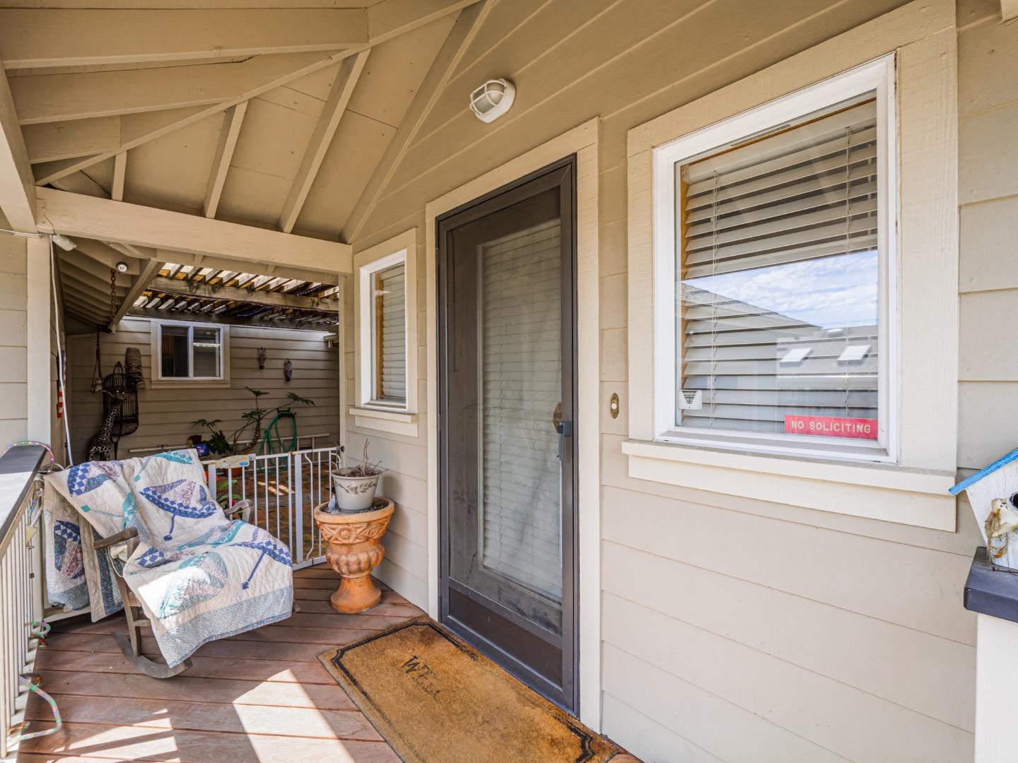 Detail Gallery Image 6 of 56 For 209 Hames Rd, Corralitos,  CA 95076 - 3 Beds | 3 Baths