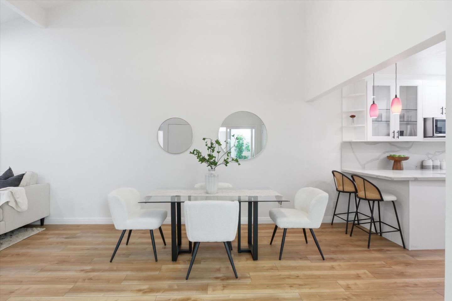 Detail Gallery Image 11 of 94 For 10170 Firwood Dr, Cupertino,  CA 95014 - 2 Beds | 2 Baths