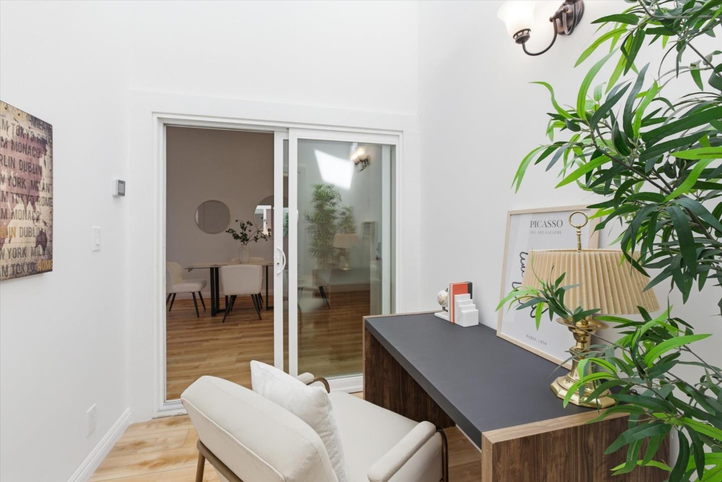 Detail Gallery Image 14 of 94 For 10170 Firwood Dr, Cupertino,  CA 95014 - 2 Beds | 2 Baths