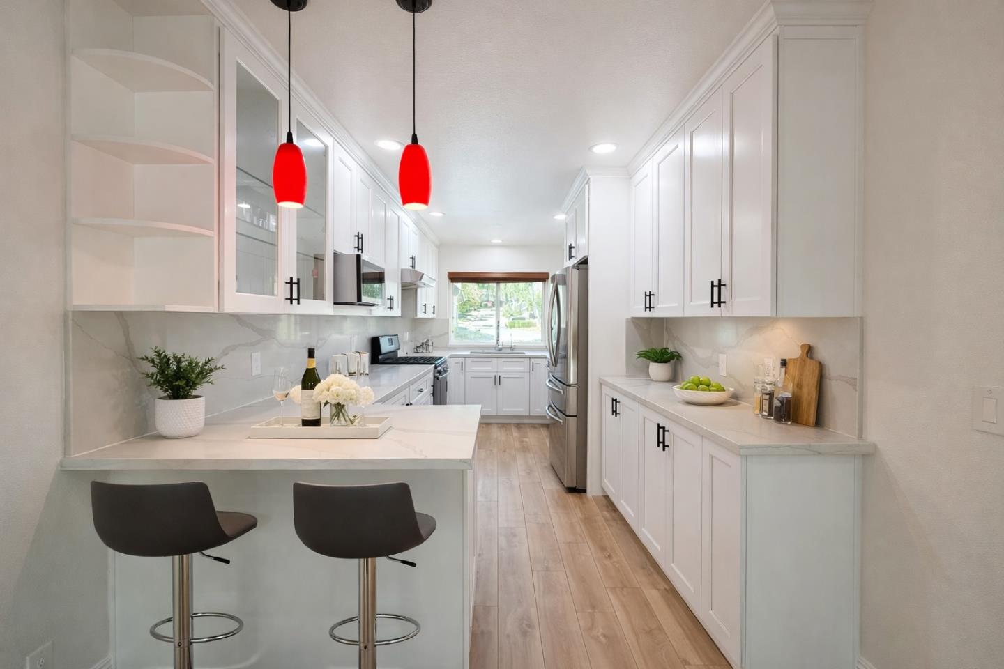 Detail Gallery Image 2 of 3 For 10170 Firwood Dr, Cupertino,  CA 95014 - 2 Beds | 2 Baths