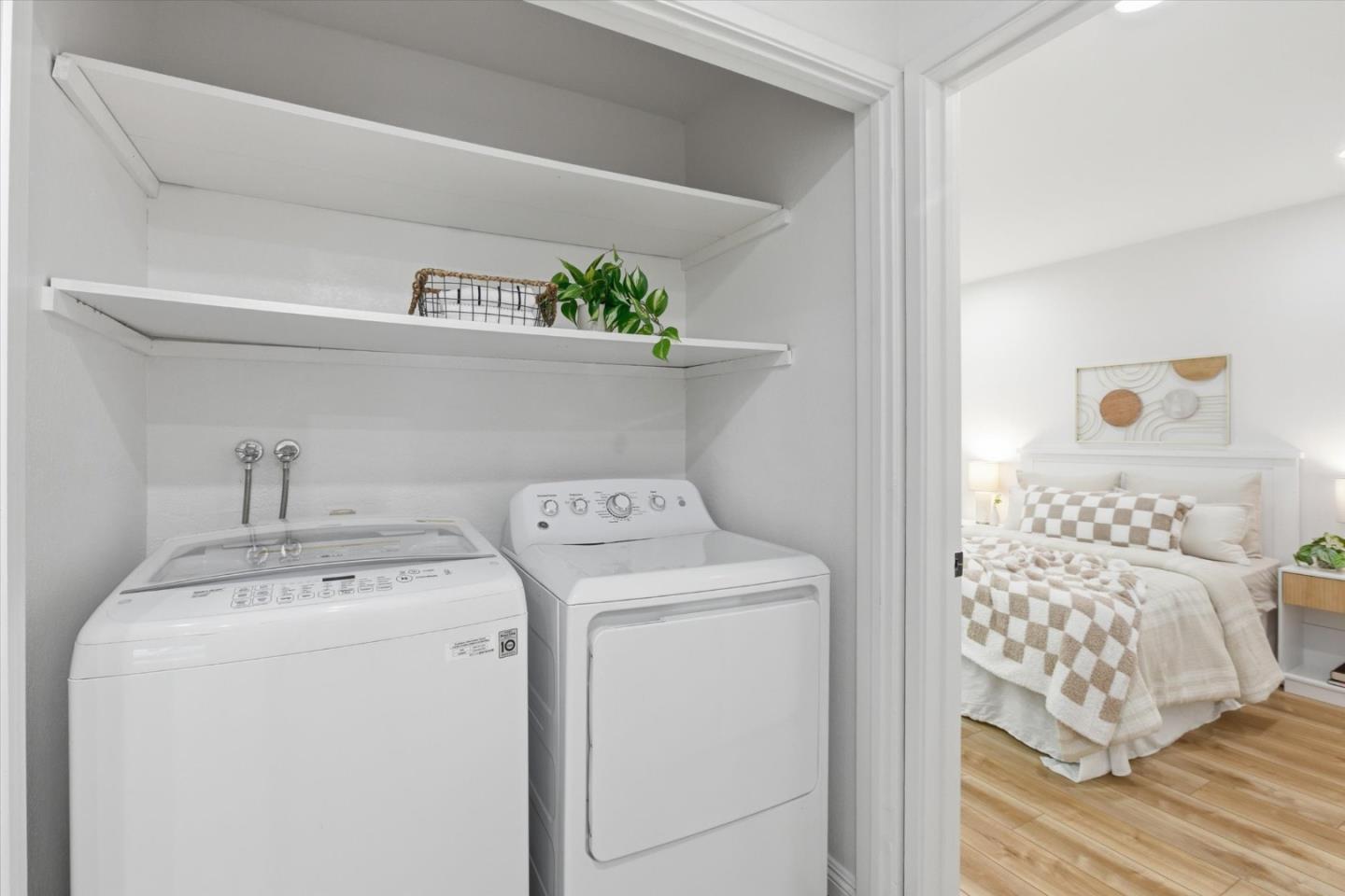 Detail Gallery Image 21 of 94 For 10170 Firwood Dr, Cupertino,  CA 95014 - 2 Beds | 2 Baths