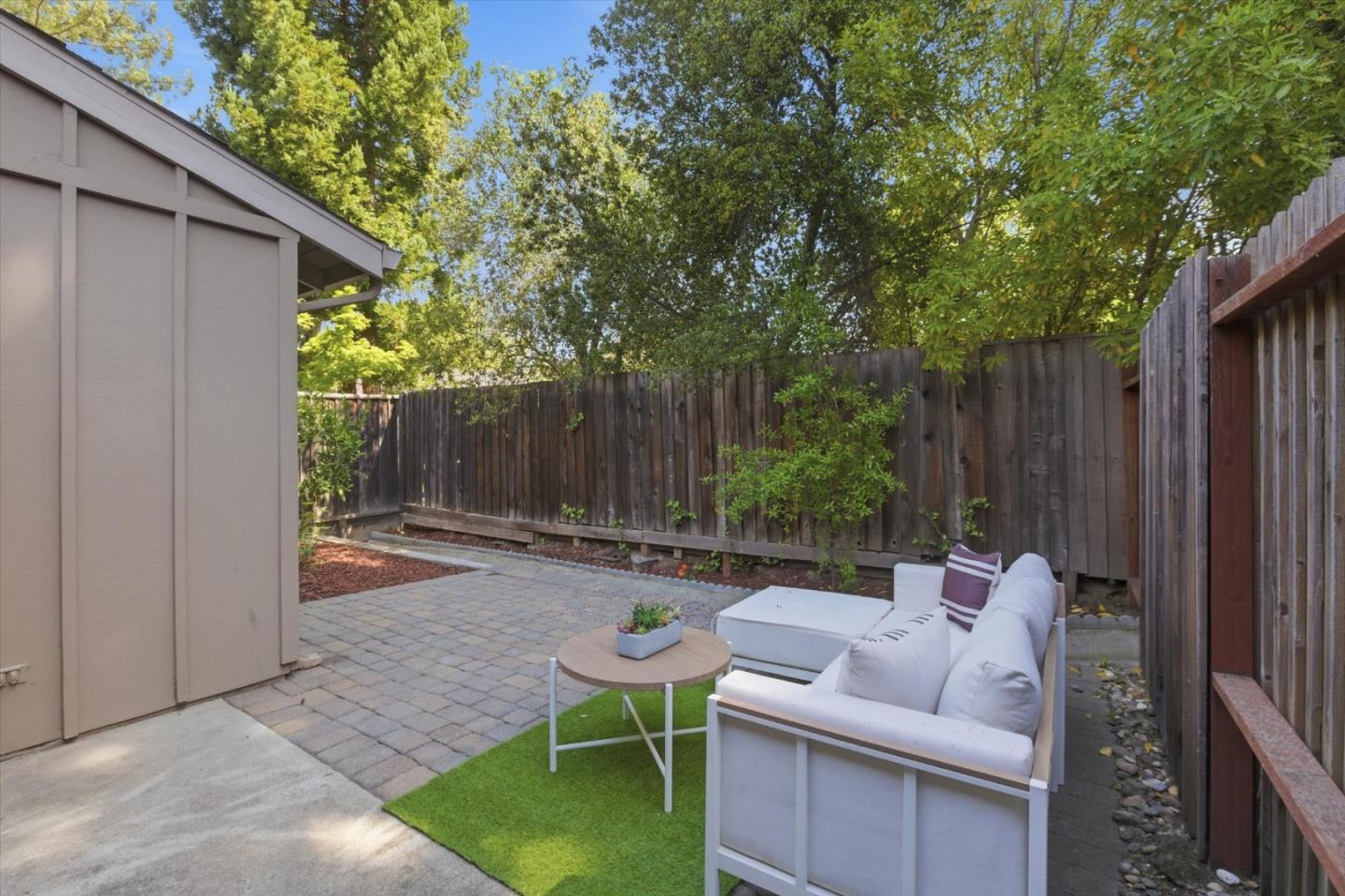 Detail Gallery Image 26 of 94 For 10170 Firwood Dr, Cupertino,  CA 95014 - 2 Beds | 2 Baths