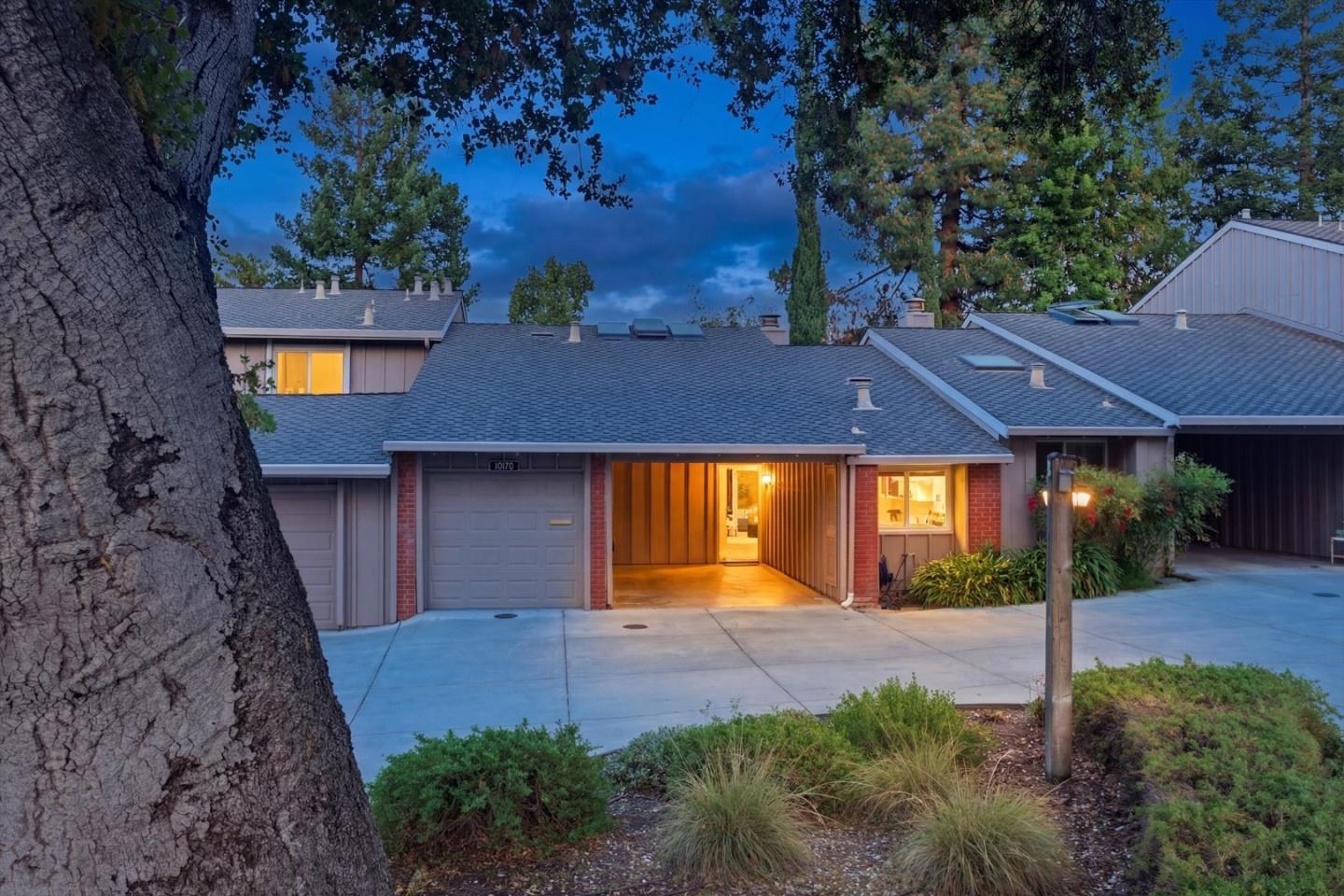 Detail Gallery Image 38 of 94 For 10170 Firwood Dr, Cupertino,  CA 95014 - 2 Beds | 2 Baths