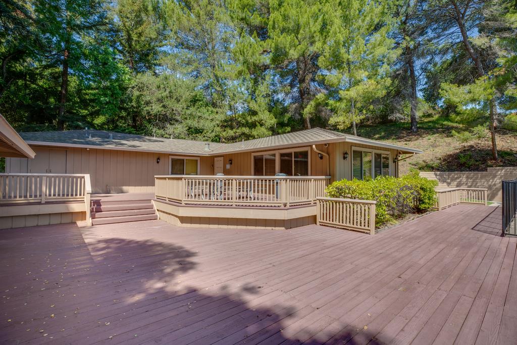 Detail Gallery Image 57 of 94 For 10170 Firwood Dr, Cupertino,  CA 95014 - 2 Beds | 2 Baths