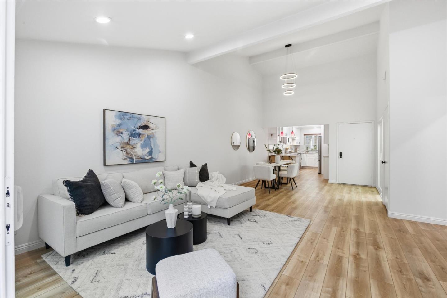 Detail Gallery Image 9 of 94 For 10170 Firwood Dr, Cupertino,  CA 95014 - 2 Beds | 2 Baths