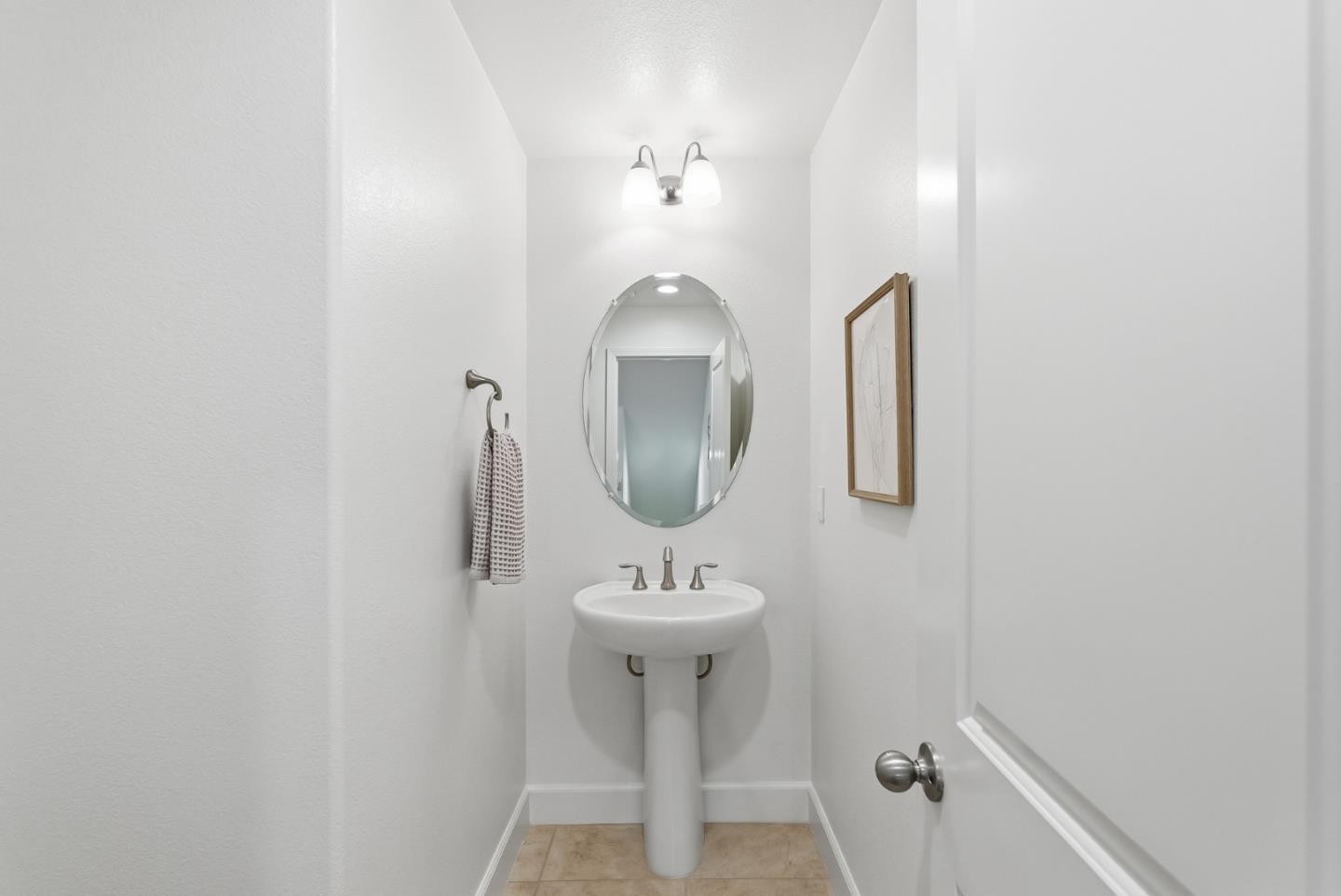 Detail Gallery Image 11 of 47 For 105 Ivory Palm Ter, Sunnyvale,  CA 94086 - 2 Beds | 2/1 Baths