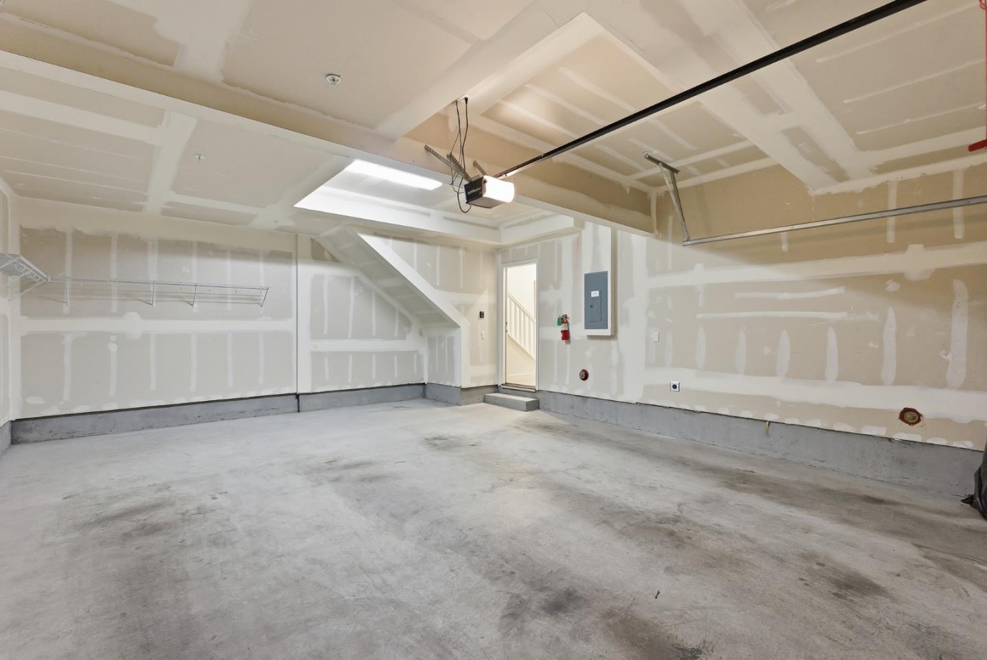 Detail Gallery Image 28 of 47 For 105 Ivory Palm Ter, Sunnyvale,  CA 94086 - 2 Beds | 2/1 Baths