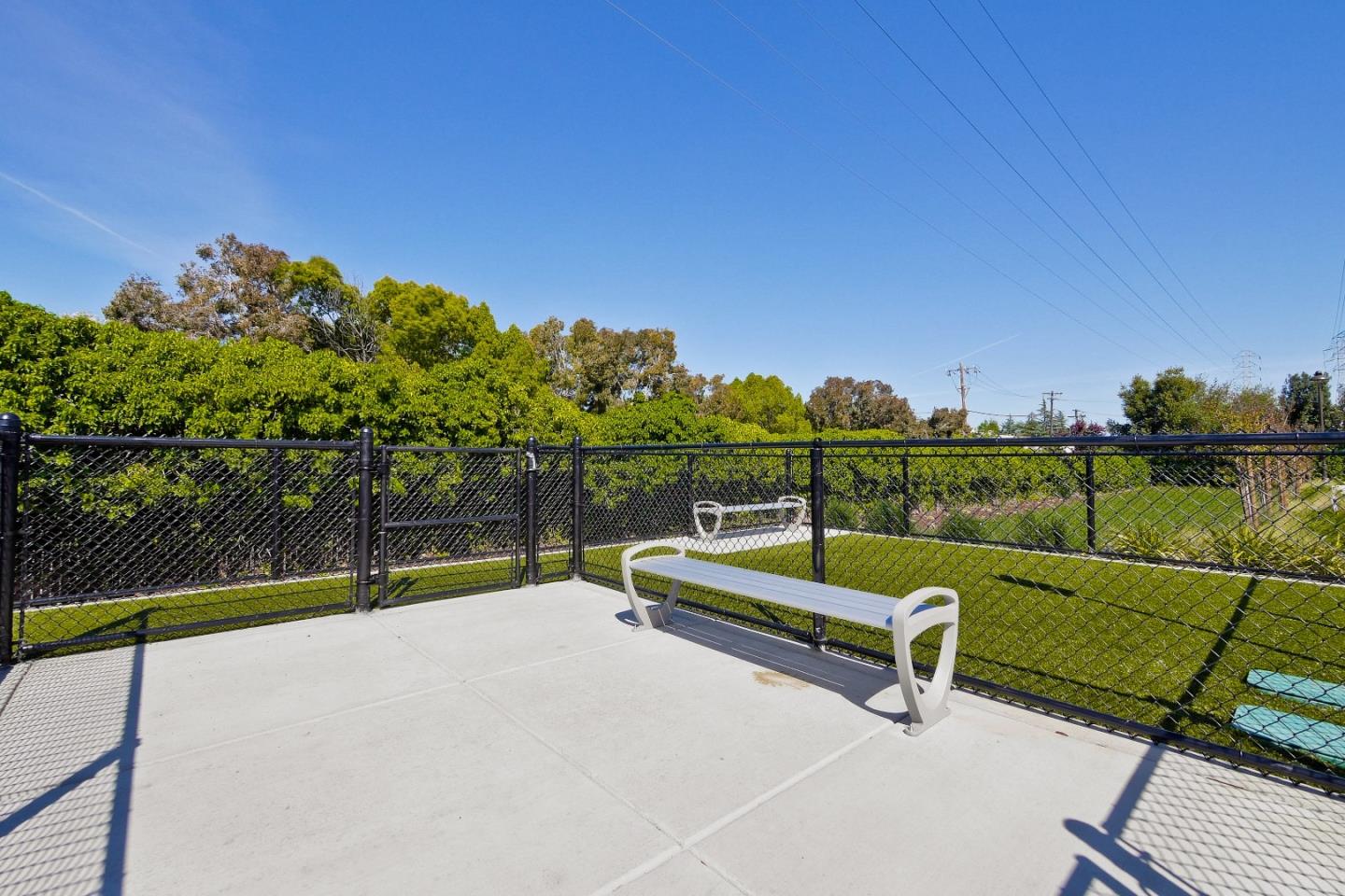 Detail Gallery Image 35 of 47 For 105 Ivory Palm Ter, Sunnyvale,  CA 94086 - 2 Beds | 2/1 Baths