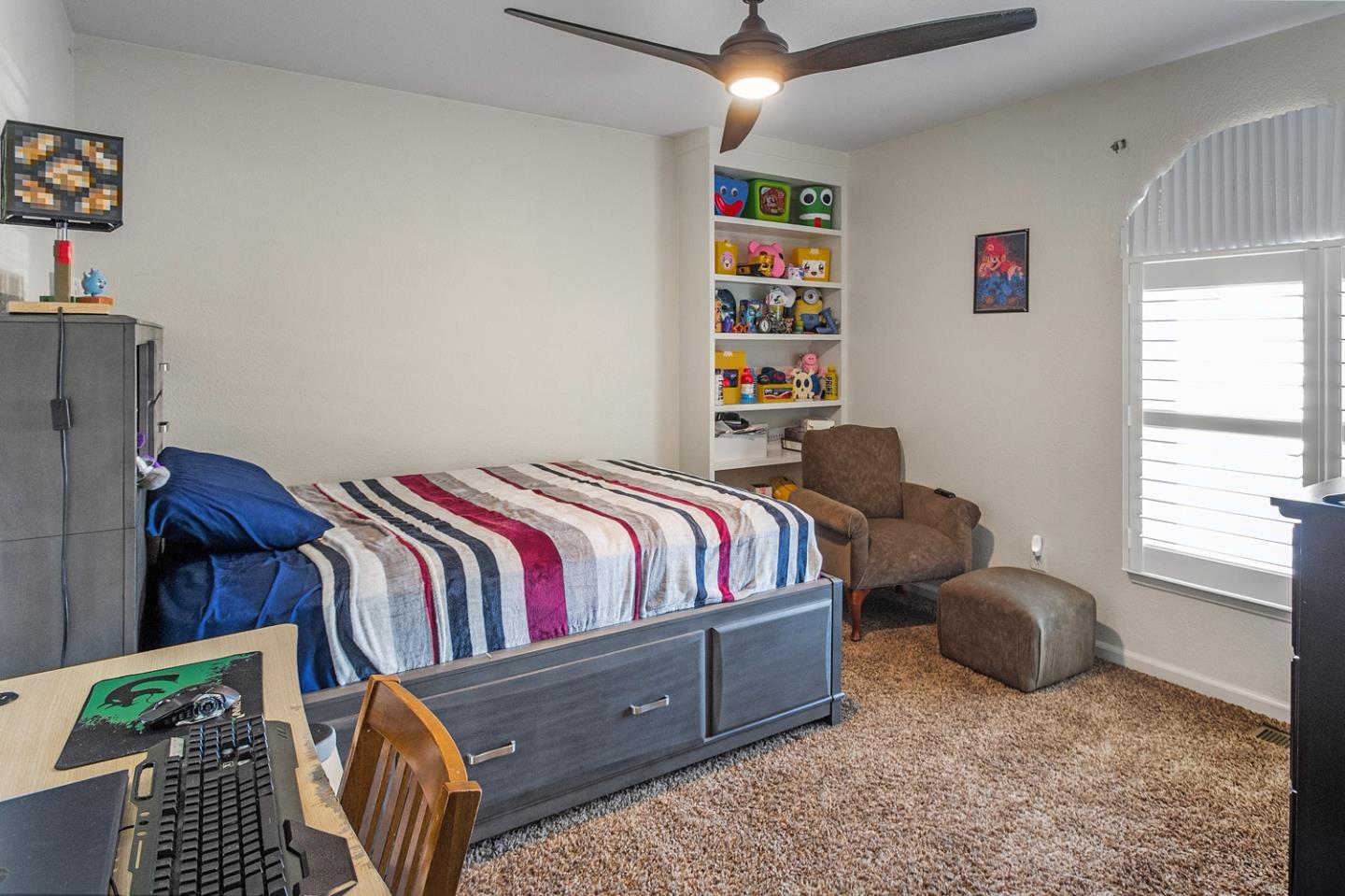 Detail Gallery Image 26 of 36 For 1752 Sierra Brook Ct, Manteca,  CA 95337 - 5 Beds | 3 Baths