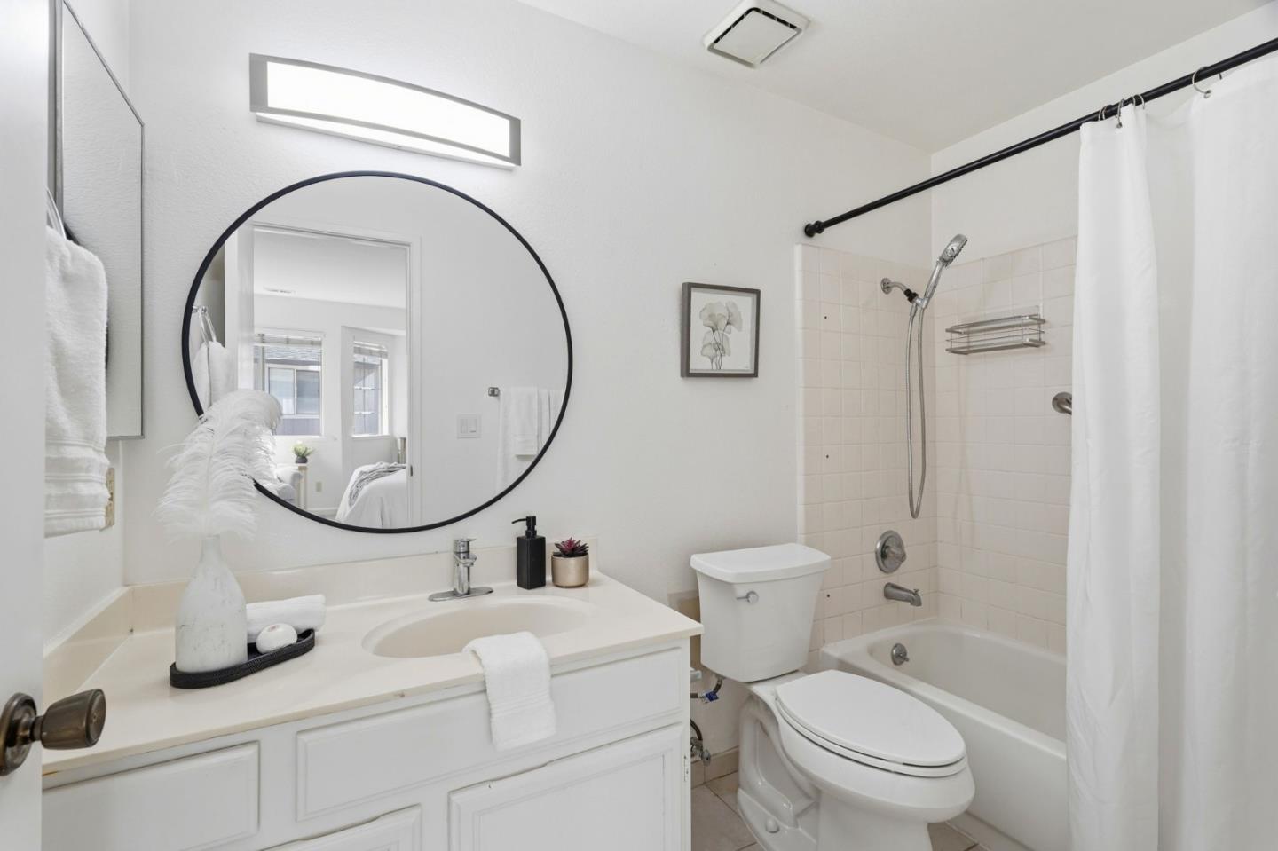 Detail Gallery Image 21 of 32 For 3492 Wine Barrel Way, San Jose,  CA 95124 - 2 Beds | 2 Baths