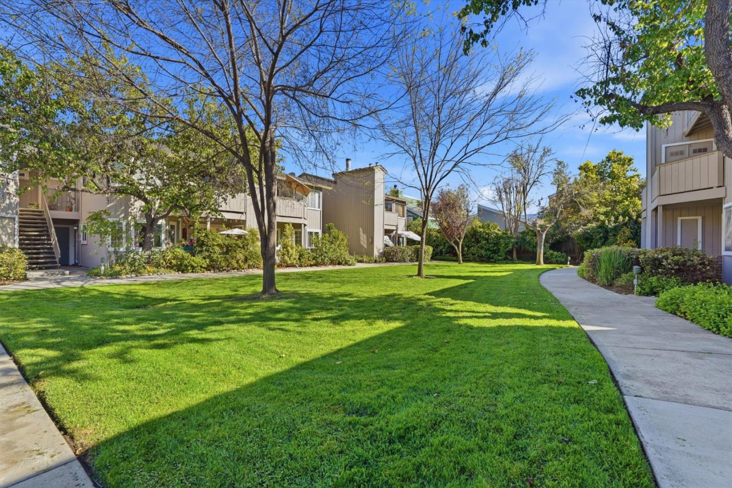 Detail Gallery Image 27 of 32 For 3492 Wine Barrel Way, San Jose,  CA 95124 - 2 Beds | 2 Baths