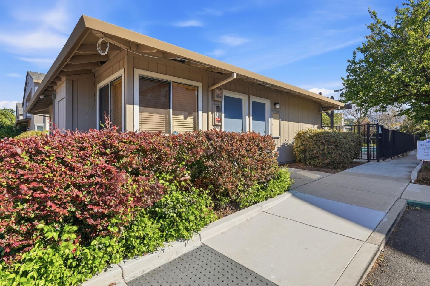 Detail Gallery Image 29 of 32 For 3492 Wine Barrel Way, San Jose,  CA 95124 - 2 Beds | 2 Baths