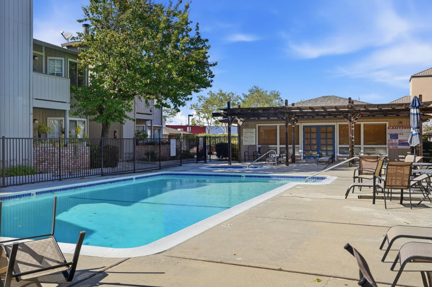 Detail Gallery Image 32 of 32 For 3492 Wine Barrel Way, San Jose,  CA 95124 - 2 Beds | 2 Baths